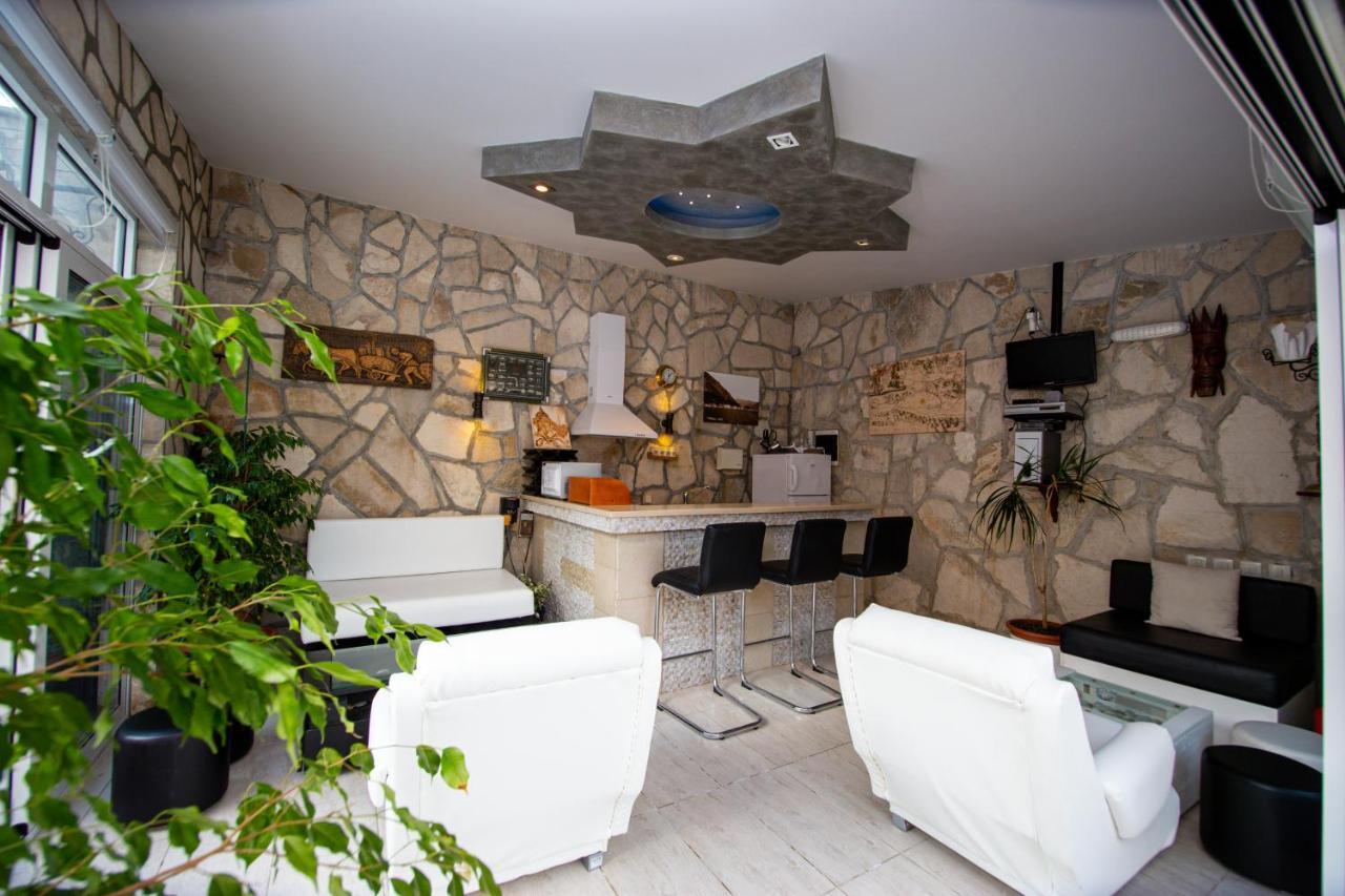 Mejic Apartments Kotor Exterior photo